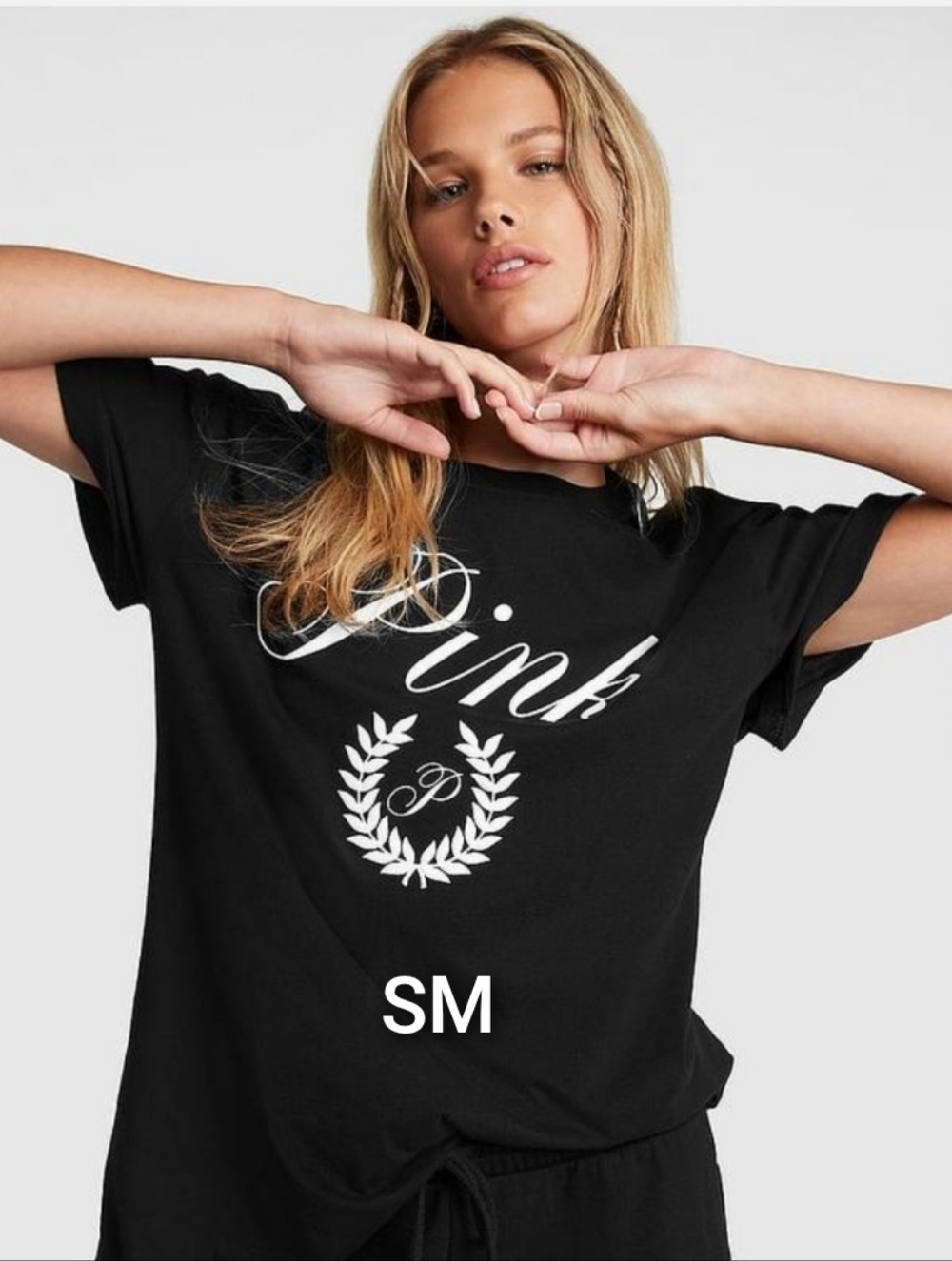 NWT SZ SMALL VS PINK SS CAMPUS TEE.